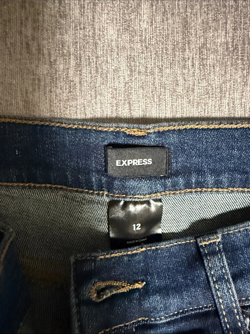 Express Dark Blue Straight-Leg Women’s Jeans